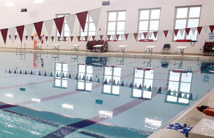  School Swimming Pool